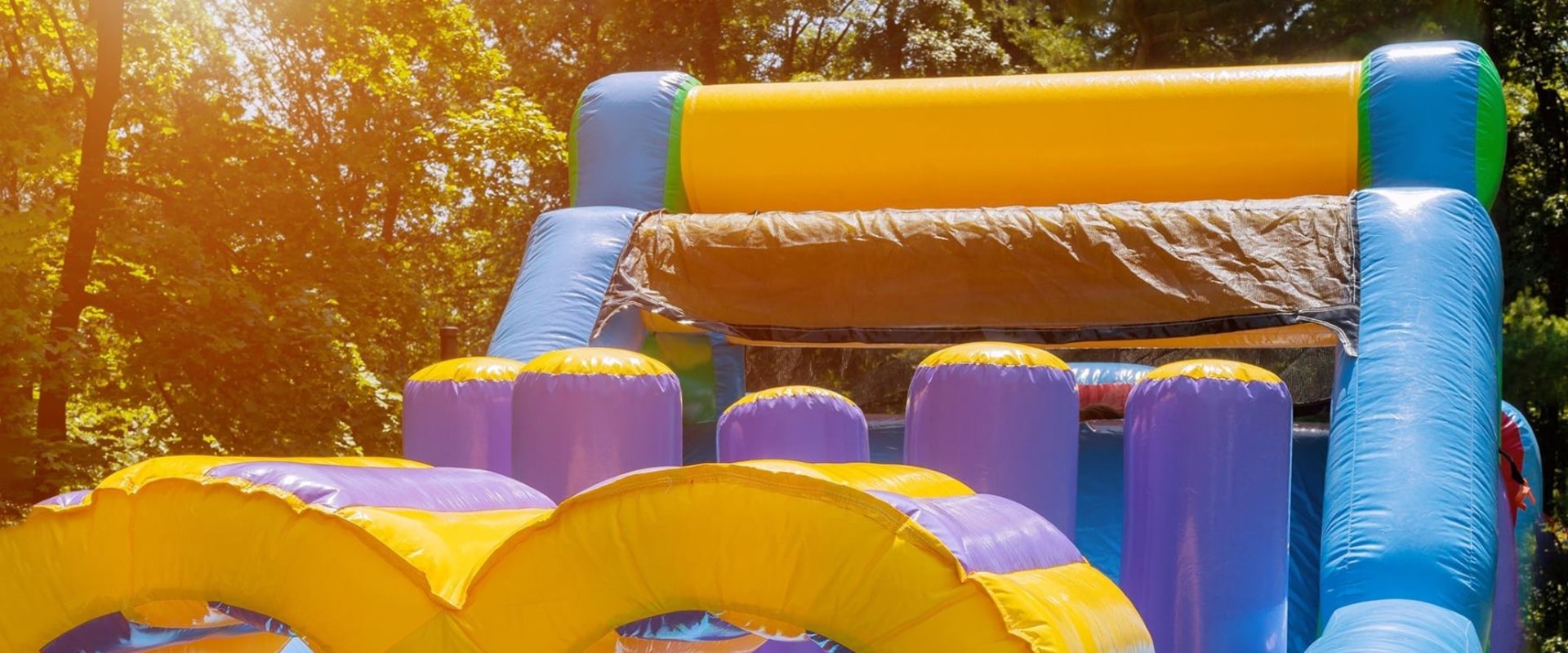 Bounce House Rentals in Orlando, FL: What You Need to Know About Generators